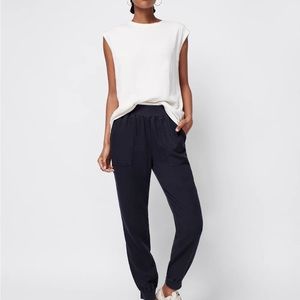 Faherty Arlie Day™ Jogger In washed Black Sz L